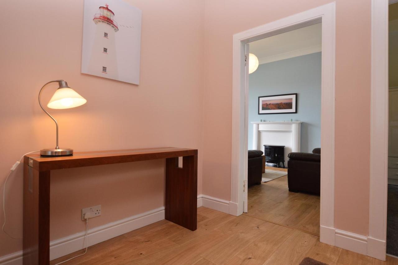 Upper Alta Apartment Tighnabruaich Exteriör bild